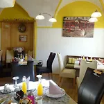 Fruehstueckspension Irmer Отель типа 