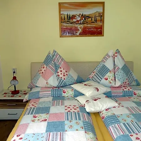Bed & Breakfast Fruehstueckspension Irmer 3*
