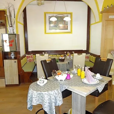 Bed & Breakfast Fruehstueckspension Irmer
