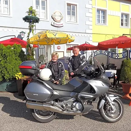 Bed & Breakfast Fruehstueckspension Irmer 3*