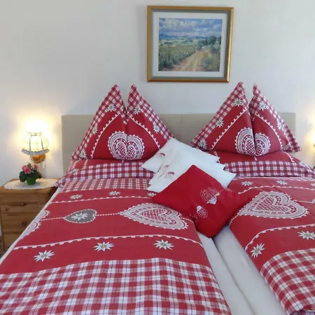 Bed & Breakfast Fruehstueckspension Irmer 3*