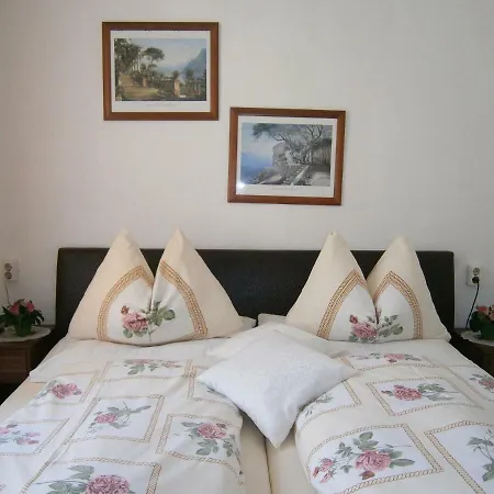 Fruehstueckspension Irmer Bed and Breakfast 2*