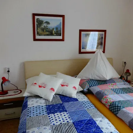 Fruehstueckspension Irmer Bed & Breakfast