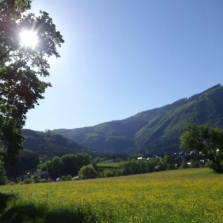 Fruehstueckspension Irmer Bed & Breakfast