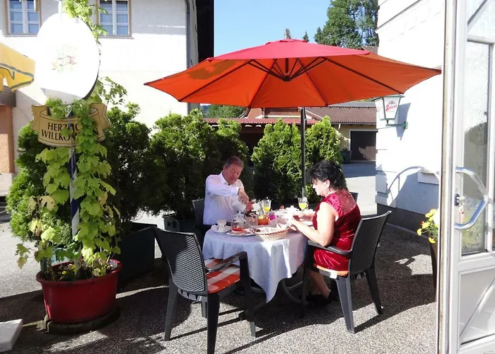 Fruehstueckspension Irmer Bed & Breakfast 3*