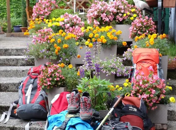 Fruehstueckspension Irmer Bed & Breakfast